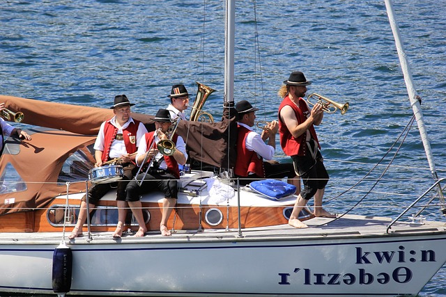 数十米高空 数十米高空